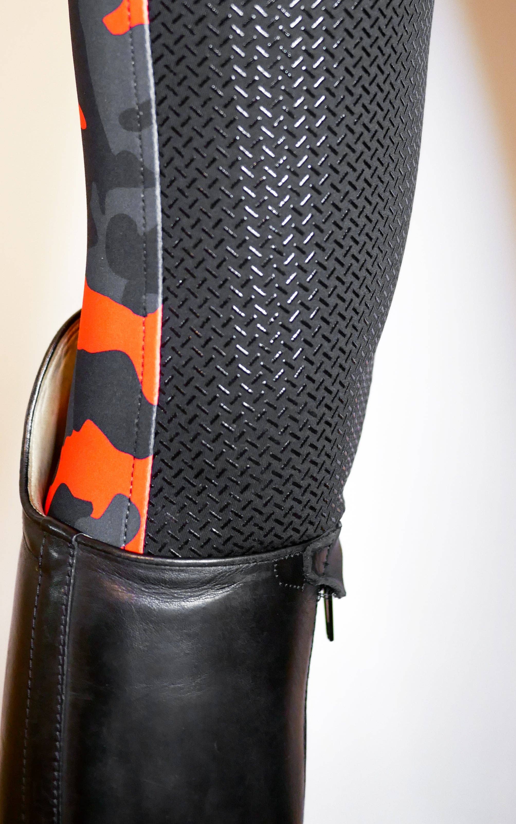 Evitoc Equestrian - Vendita all'ingrosso Pantalone - Donna - Breeches Evitoc Red Camou13