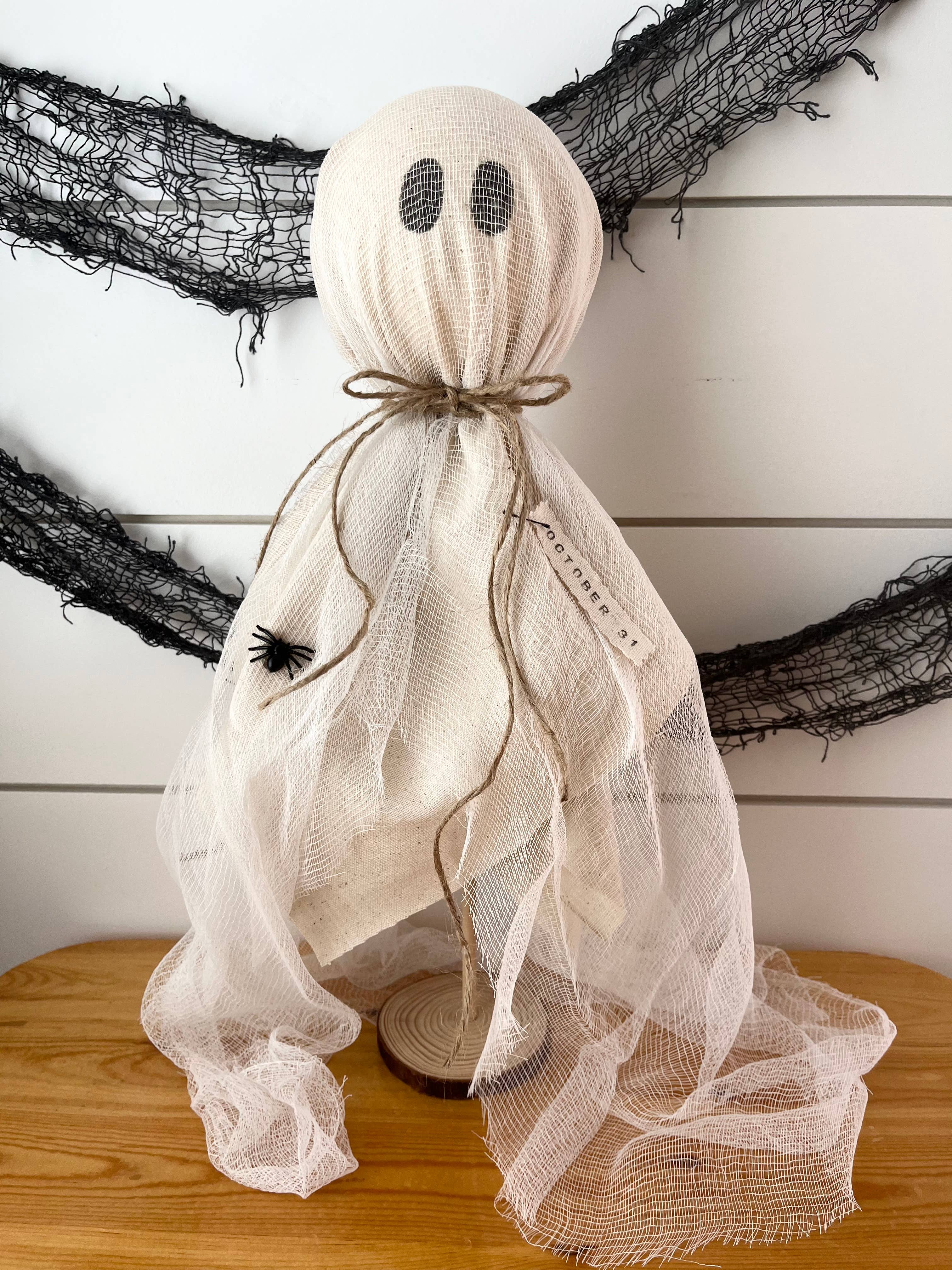 Kate + Em - Wholesale Decorative Tabletop Object - Rustic Primitive Halloween Ghost Home Decor-3 Sizes7