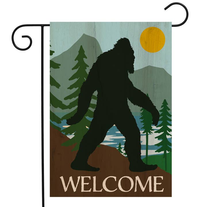 Briarwood Lane - Wholesale Flag - Bigfoot Welcome Garden Flag