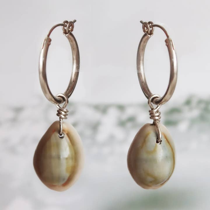 Laguna Cowrie Huggies por atacado de Essenshell