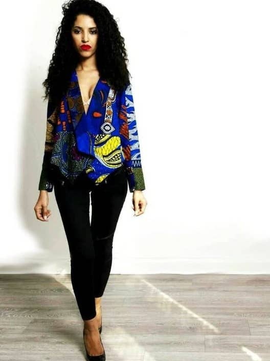 Lia Sjal Drape Krave Blå Afrikansk Print Ankara Jakke for engroshandel hos Sosome