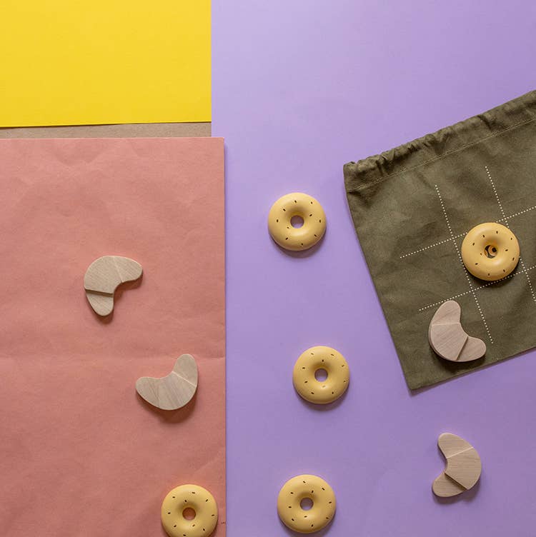 Babai - Vente Jeux de société - Croissant ou beignet ? Jeu Tic Tac Toe1