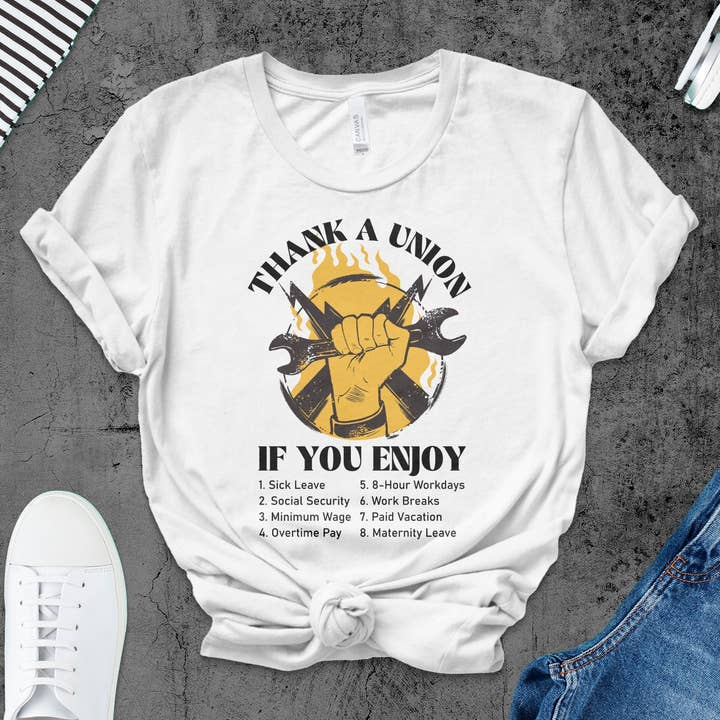 Fagforeningsstøtte-T-shirt, Arbejderrettighedstøj, Pro Worker Solidarity Tee, Thank A Union Graphic Shirt, Aktivistbeklædning for engroshandel hos FreakyTeeFactory