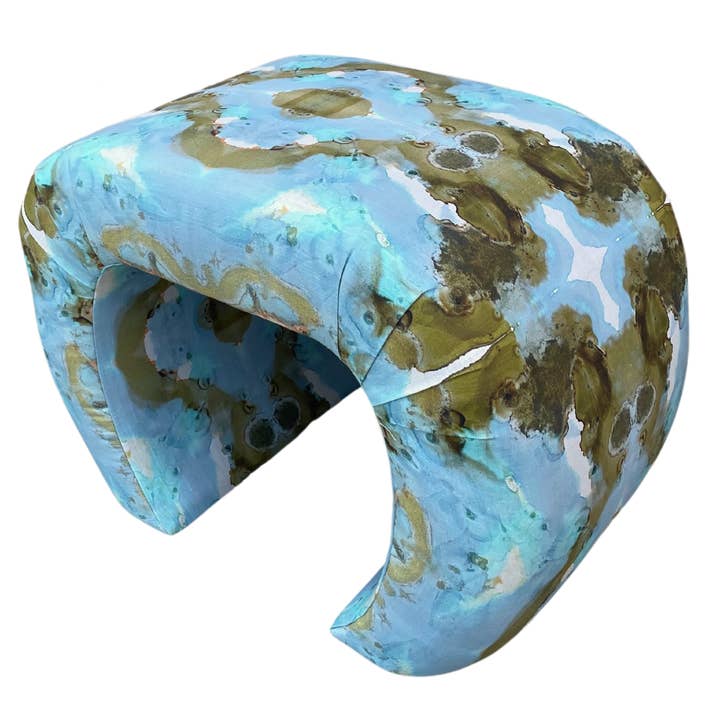 Pouf en varech pour la vente par Windy O'Connor Art & Home