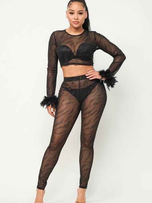 Haut à manches longues et legging à plumes pour la vente par Belita Collection