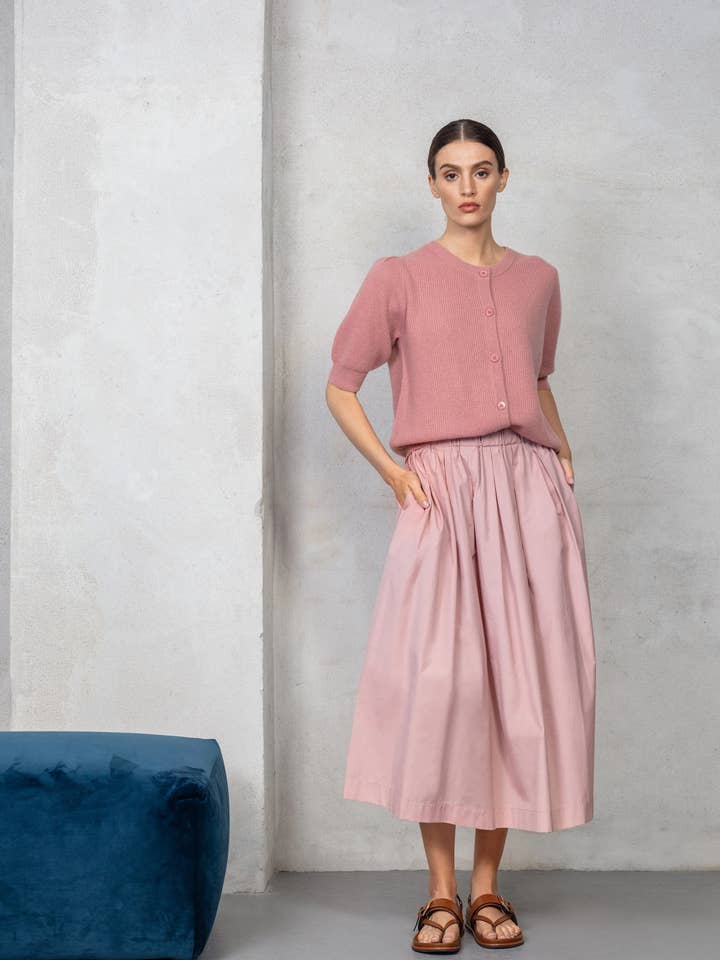 Cardigan corto con bottoni per la vendita all'ingrosso da parte di Spoon