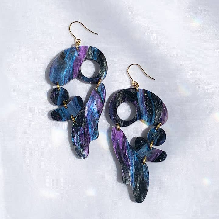 Concept | Pendientes acrílicos cortados con láser Purple Galaxy para venta al por mayor de By Akki
