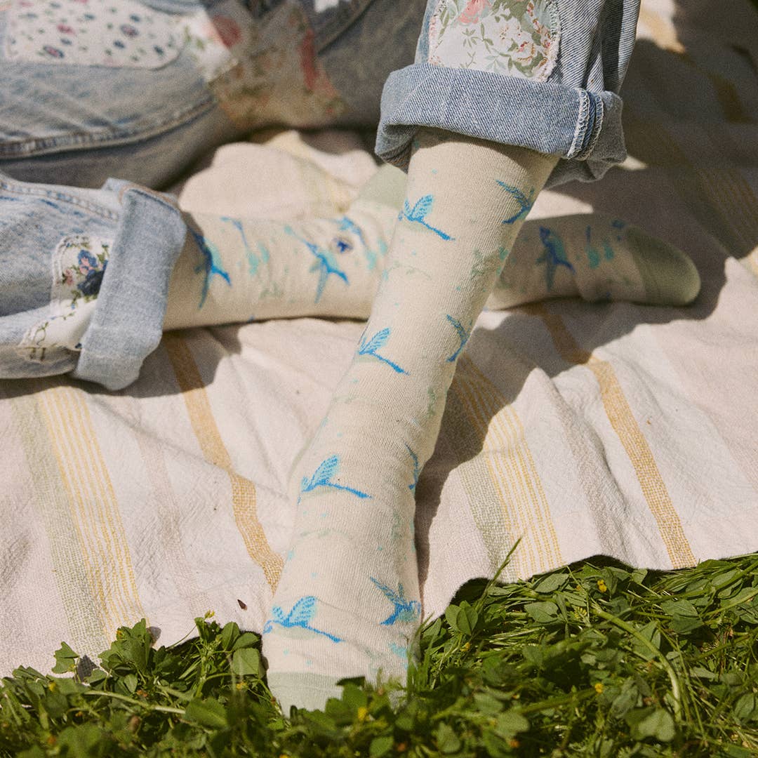 Conscious Step - Vente Chaussettes – unisexe - Chaussettes qui protègent les pollinisateurs (colibris beiges)5
