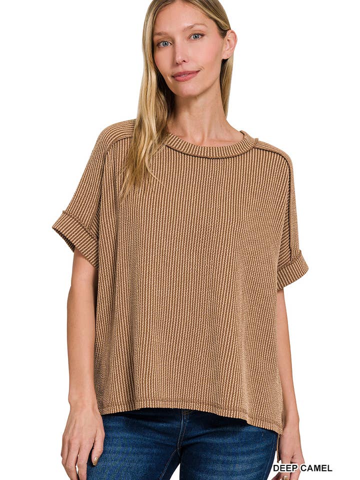 42POPS – wholesale Stickad topp - Dam – .Corded Rib Kortärmad Topp med Rå Kant30