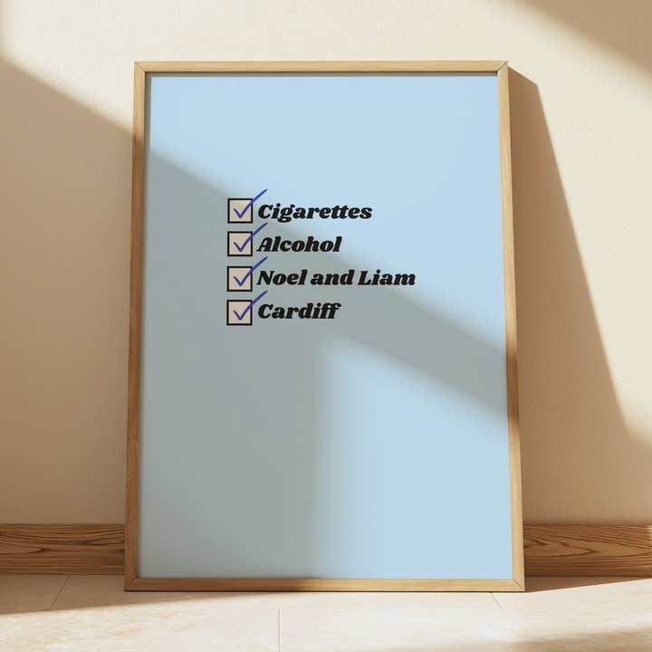 Bleu personnalisable, cigarettes et alcool, emplacement Royaume‑Uni, impression Oasis pour la vente par Laura Frances Heitzman