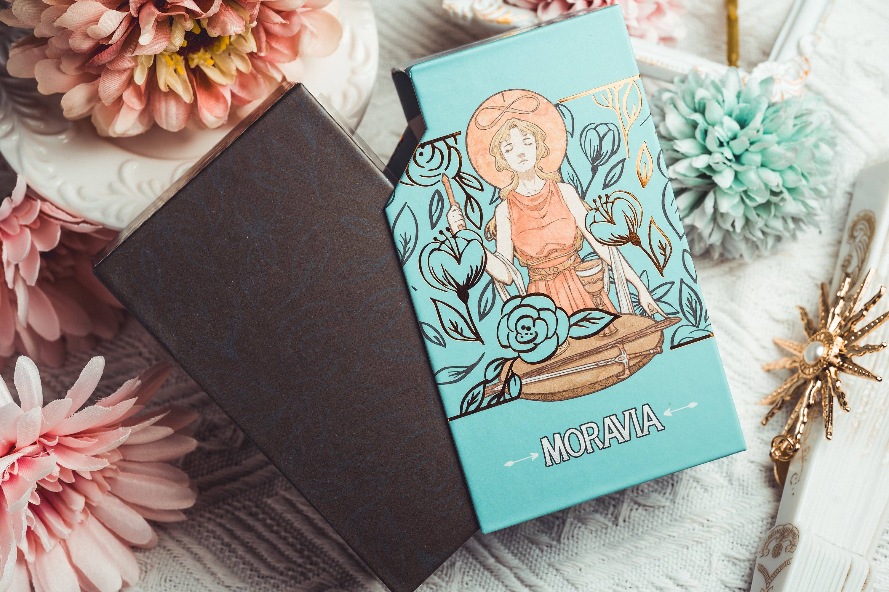 Vermilion Collection - Wholesale Tarot Cards - Moravia Tarot3