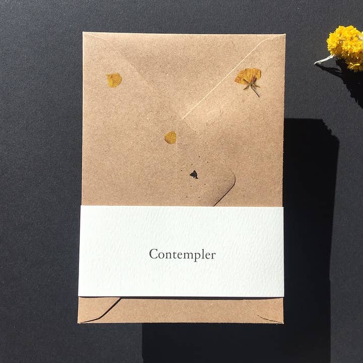 Kuvert med blommönster i papper (C6), 7-pack för wholesale av L'OISEAU COMETE