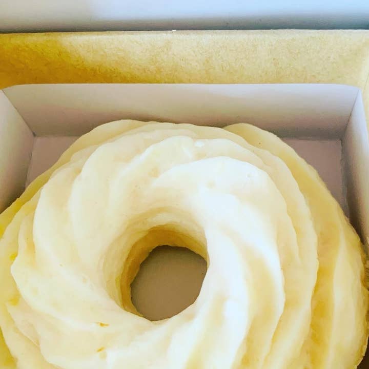 Honey Butter Bar for wholesale by Bagloire de Volpe ( BDV)