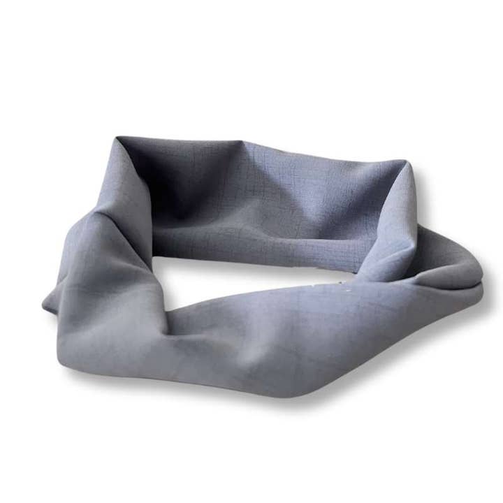 Bandeau Twist « Linen Blue » pour la vente par Hairjewelz by Elle