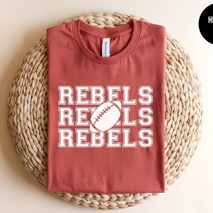 Rebels Football per la vendita all'ingrosso da parte di The Shirt Republic