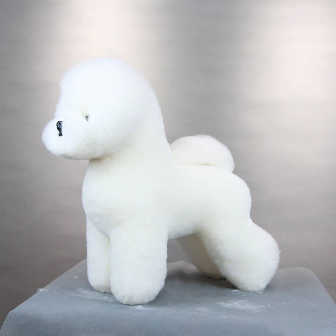 ARTERO Inspiring Style - Vendita all'ingrosso Statuette decorative - Artero Virtual Dog manichino per toelettatura Bichon Frise