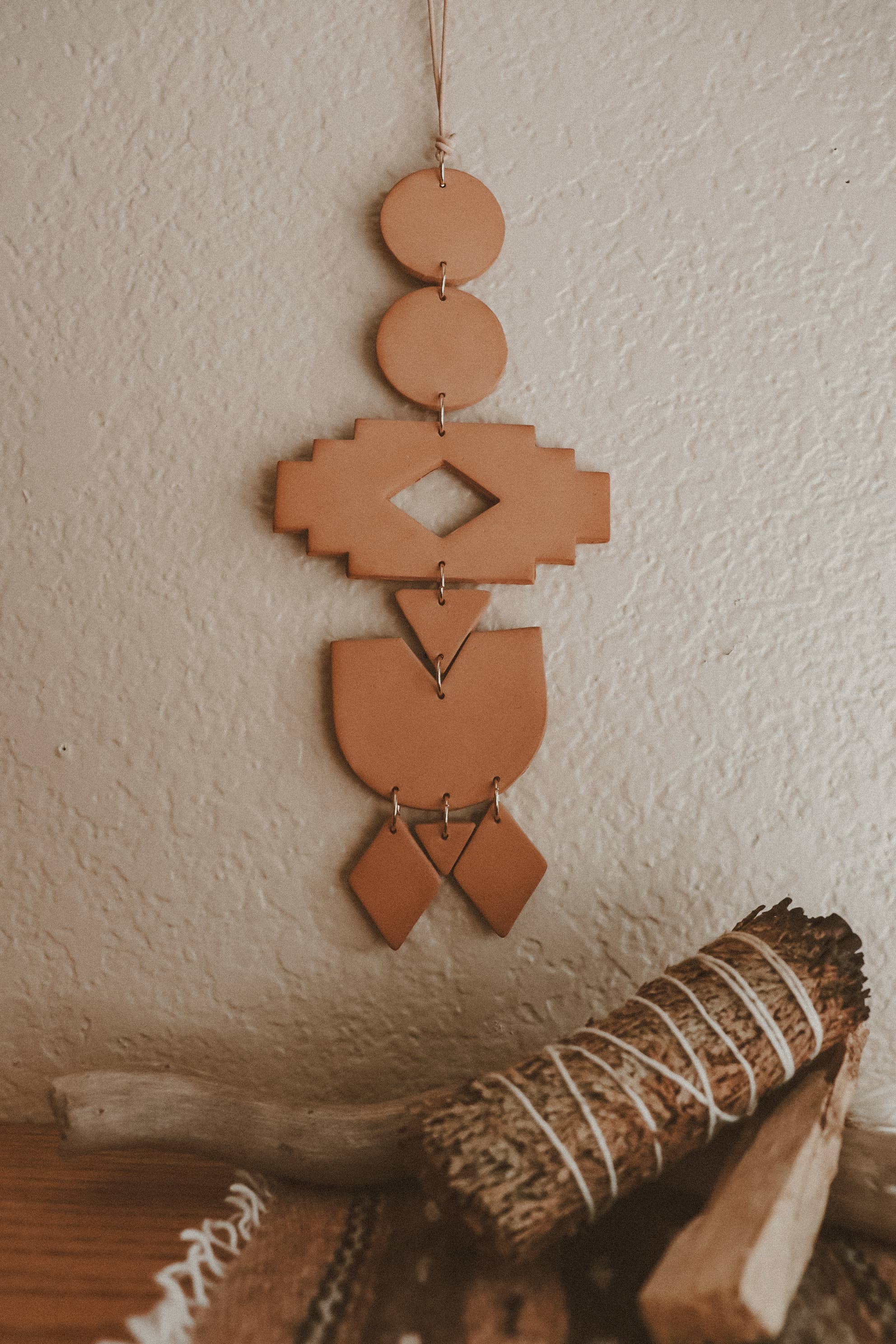 Rooted Reverie – Arte de parede dimensional/3D por atacado – Vale do Fogo | Penduramento de Parede de Barro Pequeno Sudoeste Terroso1