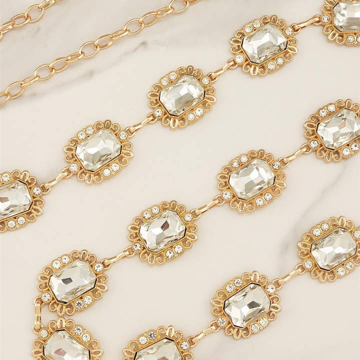 Crystal Regal Chain Belt
JT20169 and other Purchase Wholesale crystal belts. Free Returns & Net 60 Terms on Faire trending on Faire.