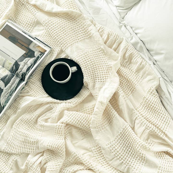 My Kitchen Linens - Wholesale Bedding Blanket - Waffle Blanket Gray / Oversized Bed Blanket Throw