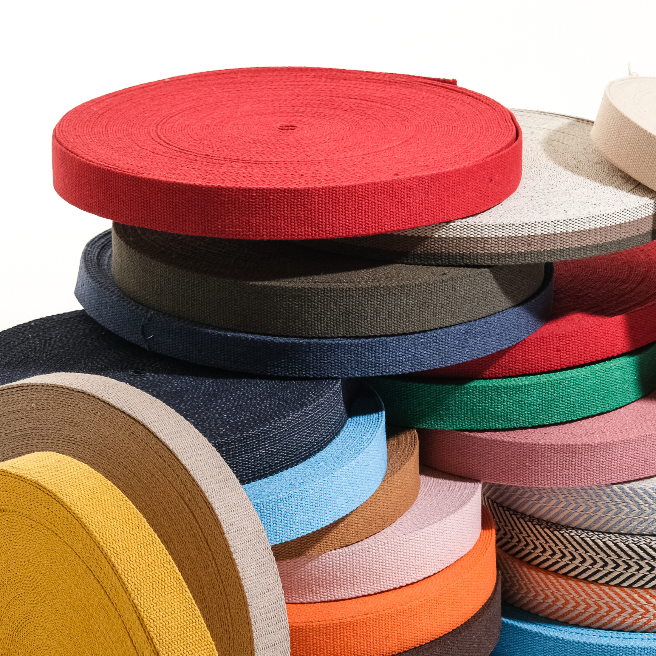 Dream Trimming Goods LLC - Wholesale Craft Supplies - 1.5" x 10 Yard Wine Red  Heavy Cotton Webbing for Sewing DIY3