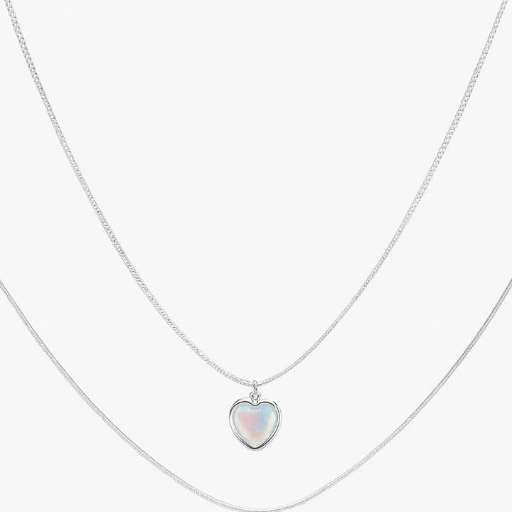 Collar de piedra lunar en forma de corazón para venta al por mayor de Betty James