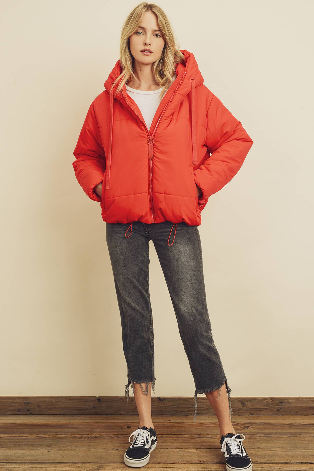 Dress Forum - Vente Doudoune – femme - Doudoune à capuche avec cordon de serrage FJ442416