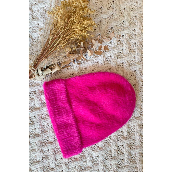 AMOLI - Wholesale Beanie - Women's - Soft Warm Ribbed Fuzzy Faux Angora Beanie3