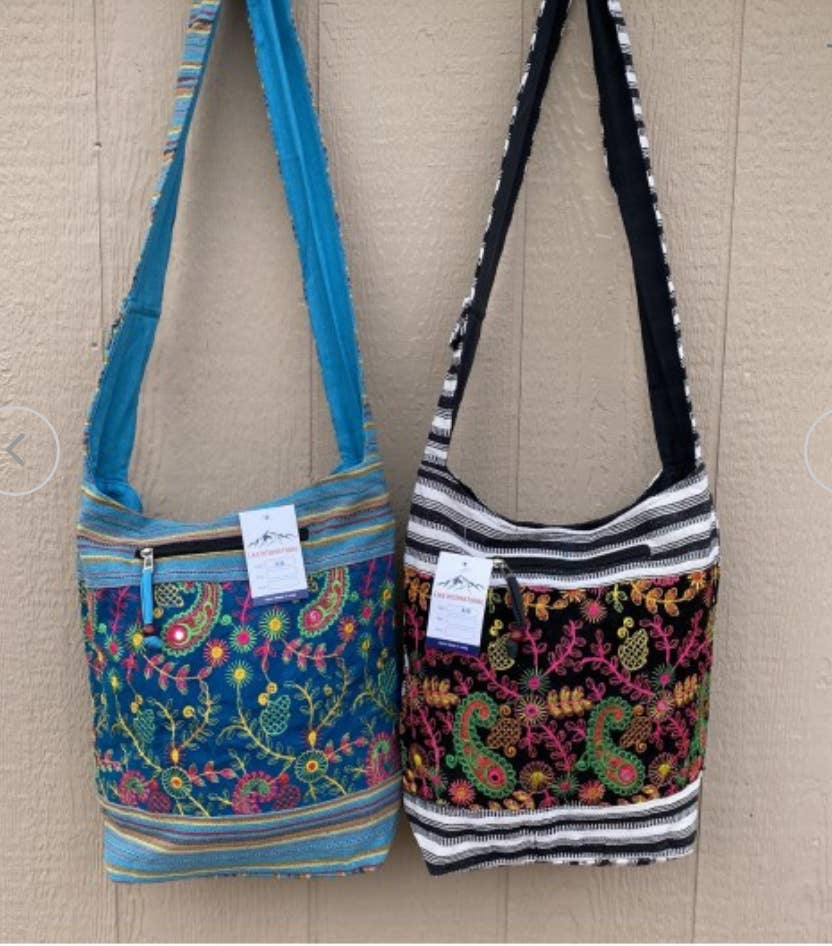 Like International - Wholesale Shoulder Bag - Women's - Emboidery hob bag 0