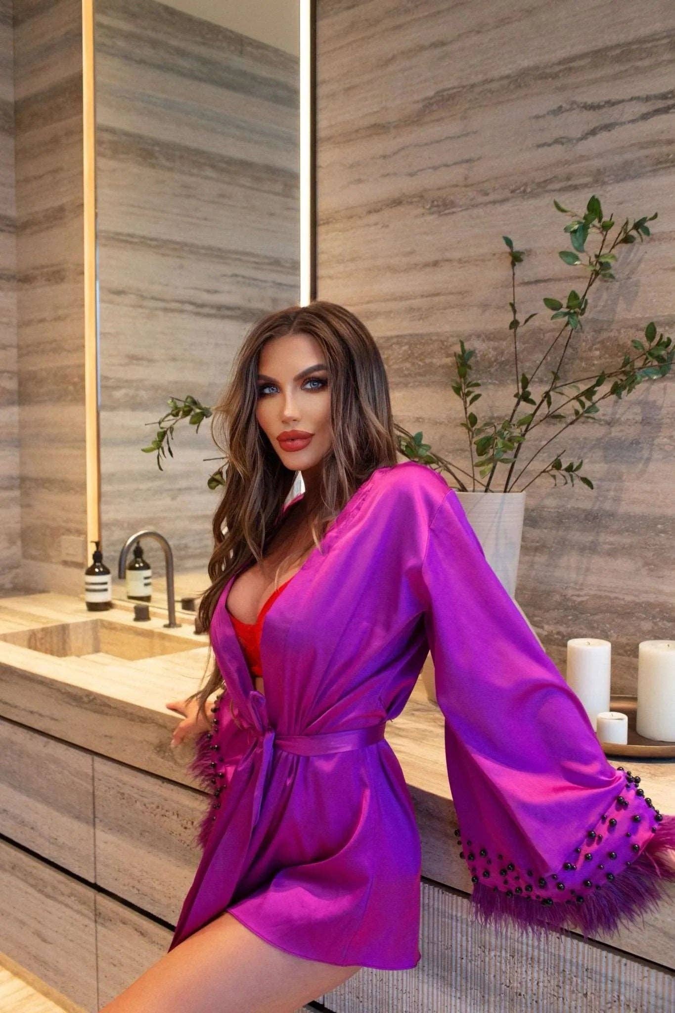 inna elsie - Wholesale Robe - Women's - SANDRA fuchsia silk robe with feathers0