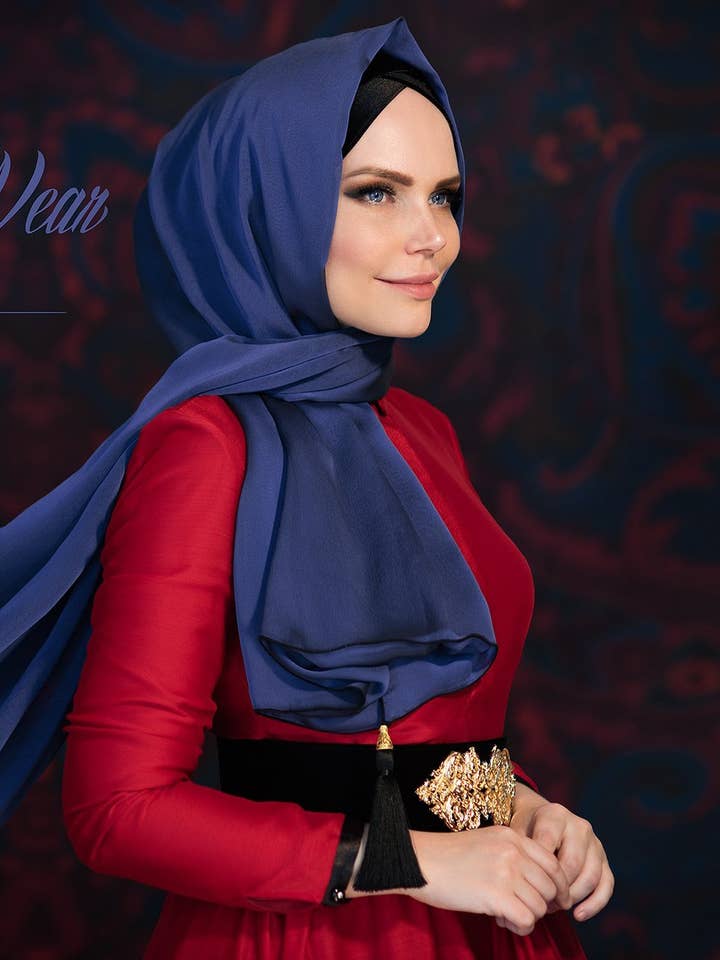 Muslima Hijab Bleu acier pour la vente par Muslima Wear