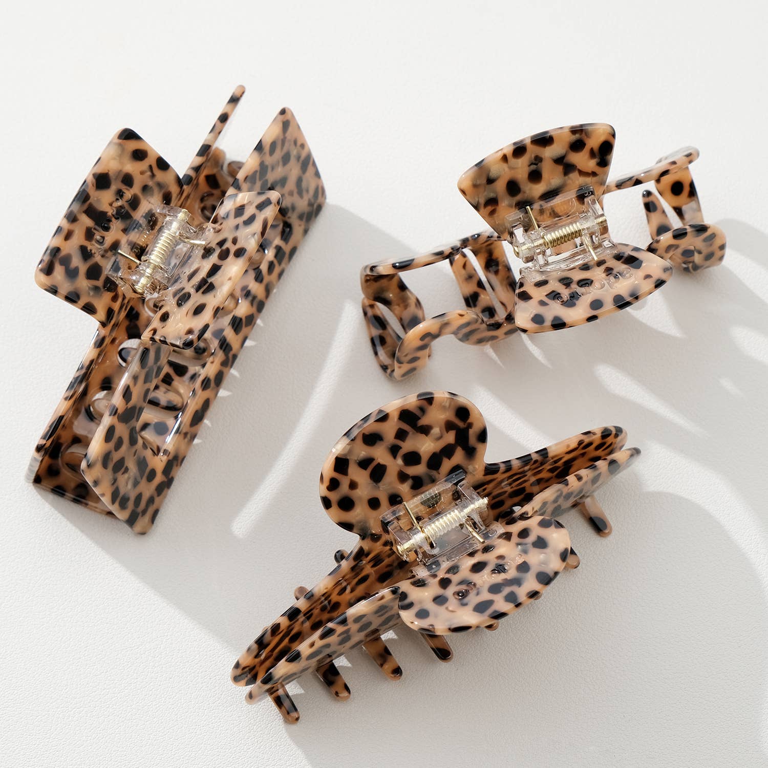 Wild Leopard Large - Assorted Claw Clips for wholesale on Faire3