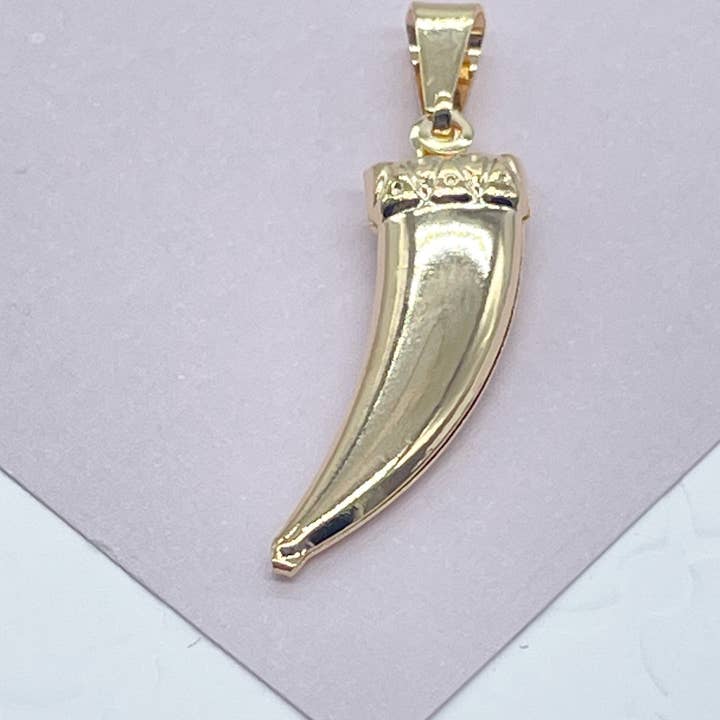 Milie Jewels – Großhandel Kette mit Anhänger/Charm – Mit 18 Karat Gold gefüllter 25-mm-Elefantenstoßzahn für den Großhandel