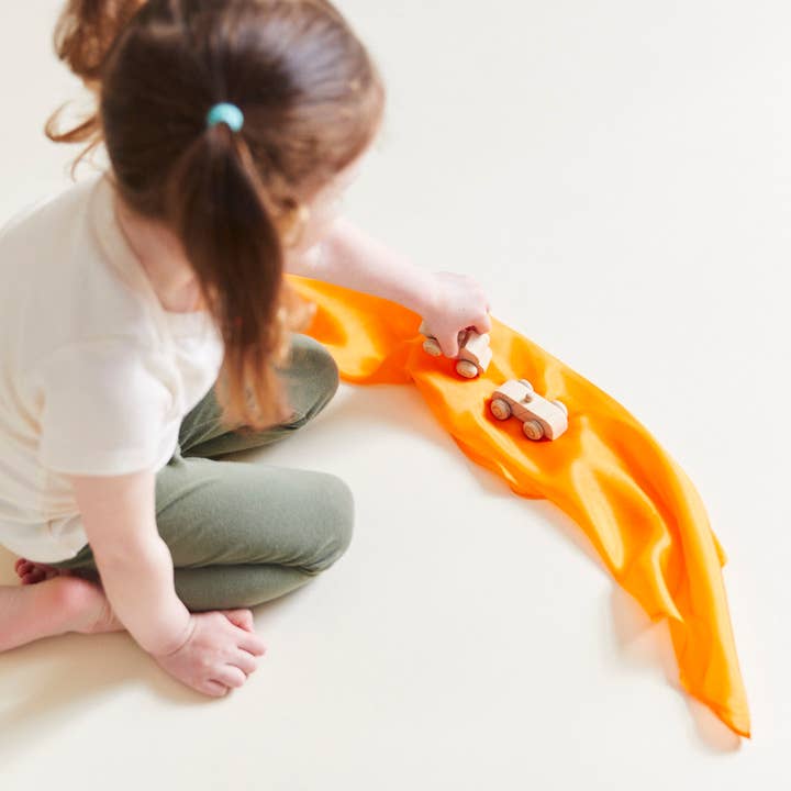 Sarah’s Silks - Wholesale Toy Set - Kids - Mini Solid Color Playsilks12