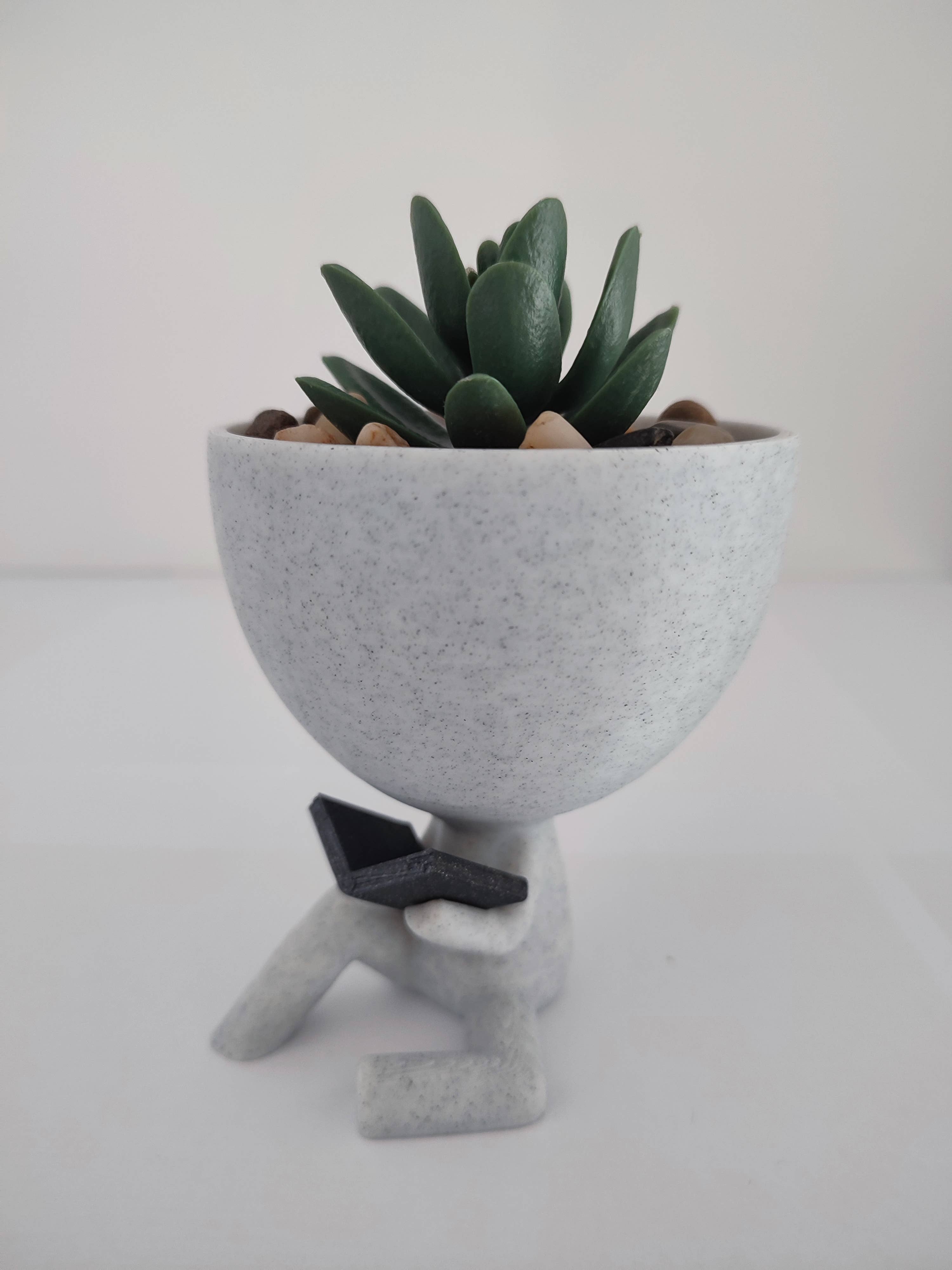 3DROOTS - Wholesale Plant Pot - Person pot with book - Robert plant - Planter.