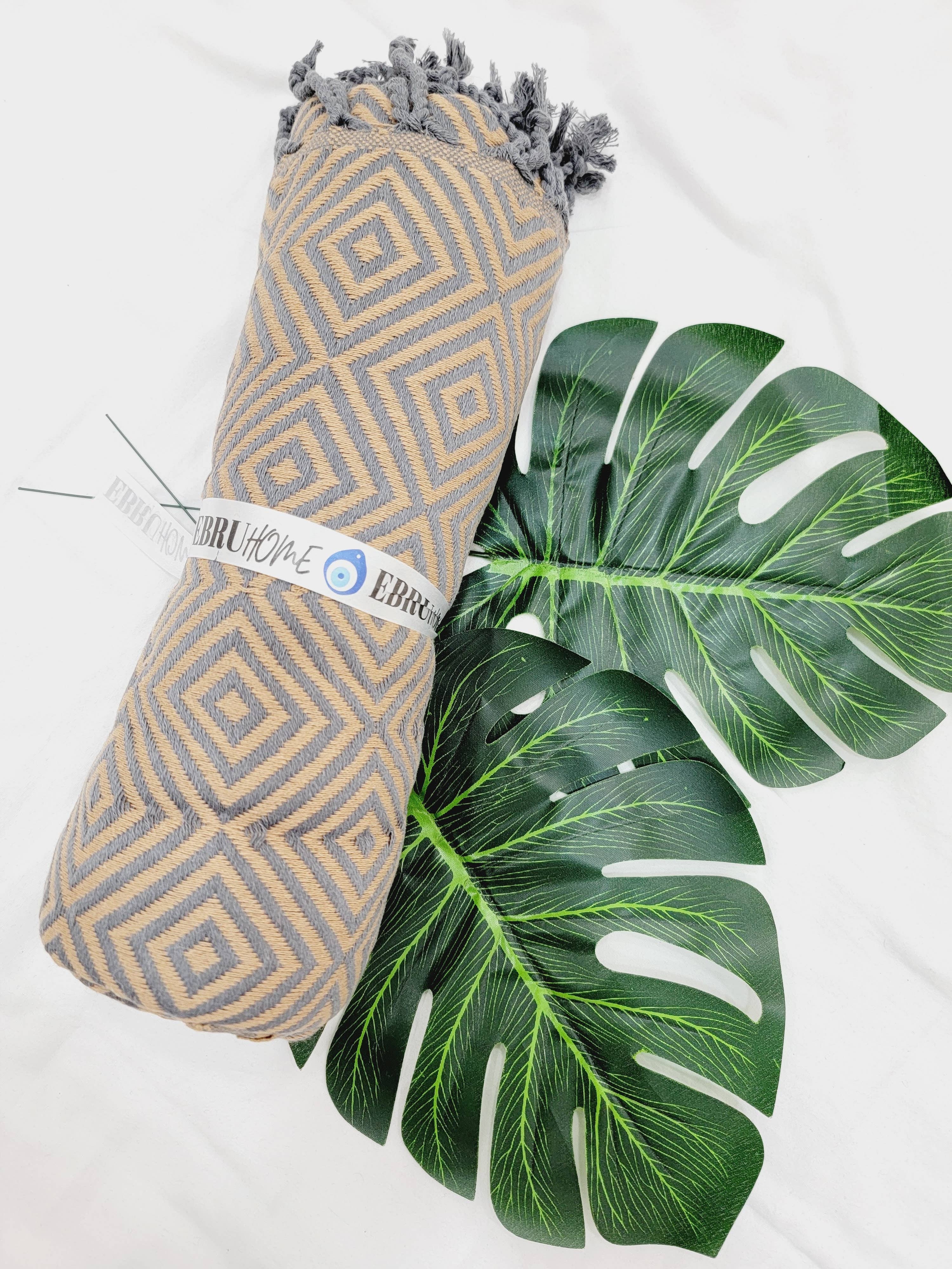 EBRU Home – Großhandel Badetuch – 50 assorted Türkische Strand- und Badetücher in verschiedenen Farben – verkaufsbereit16