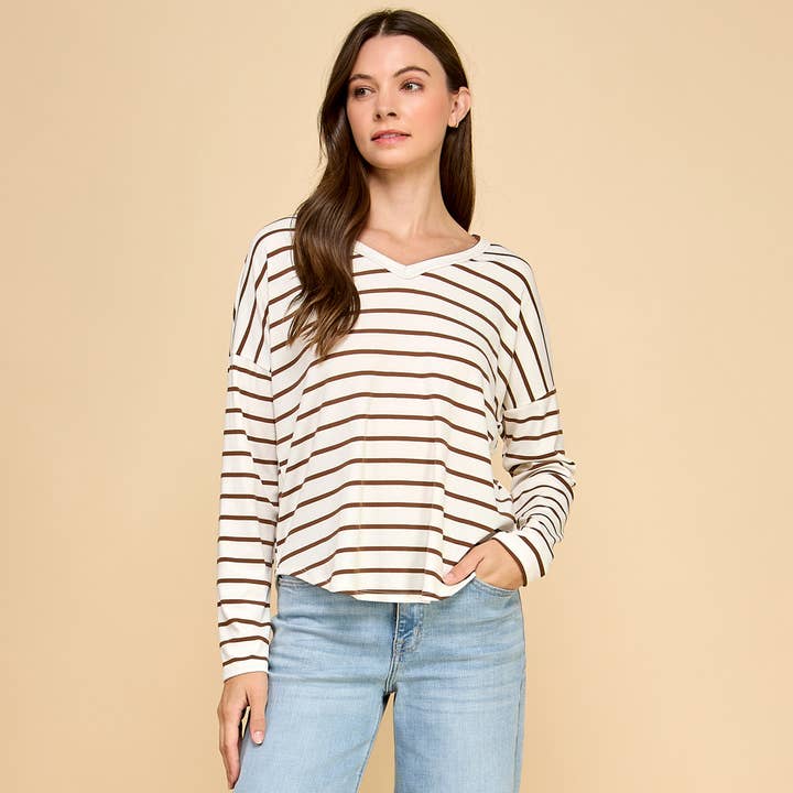 Les Amis - Wholesale Knit Top - Women's - Striped V-Neck Knit Top14