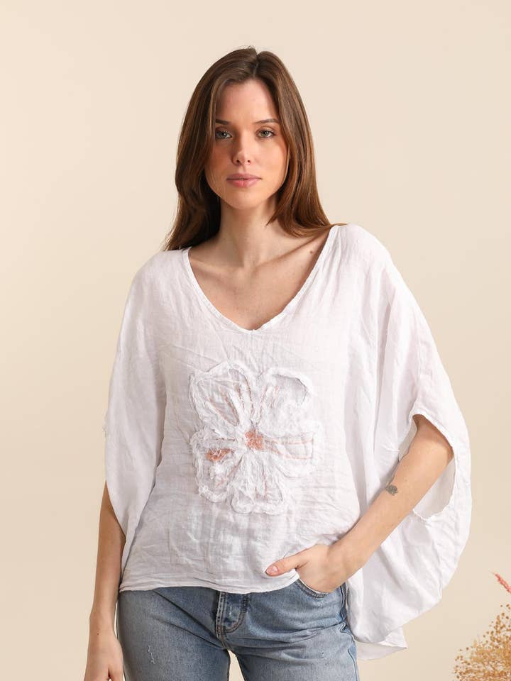 LÉA & LUC - Wholesale Tunic - Women's - Blouse with a flower in 100% Linen REF. 11209