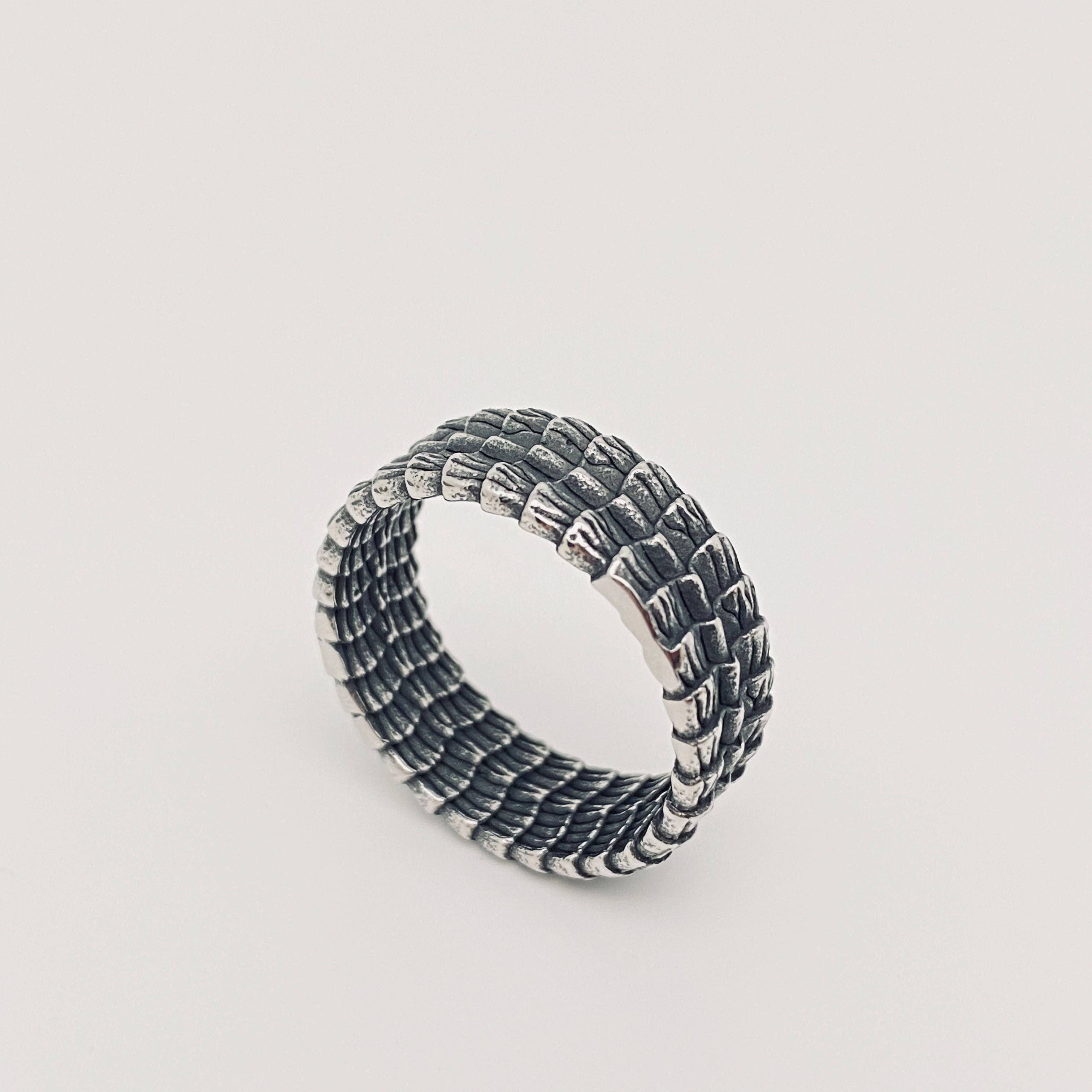 Mio Queena - Wholesale Band/Stacked Ring - Stainless Steel Dragon Scale Ring - MJ/MR2