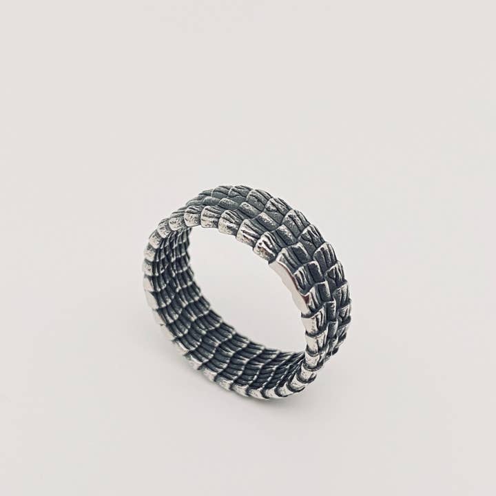 Mio Queena - Wholesale Band/Stacked Ring - Stainless Steel Dragon Scale Ring - MJ/MR2