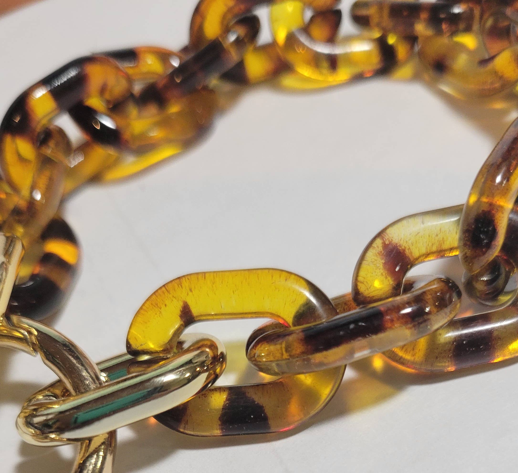 The Wristlet Bar - Wholesale Keychain Bracelet - Chain Link Keychain Wristlet - Brown1