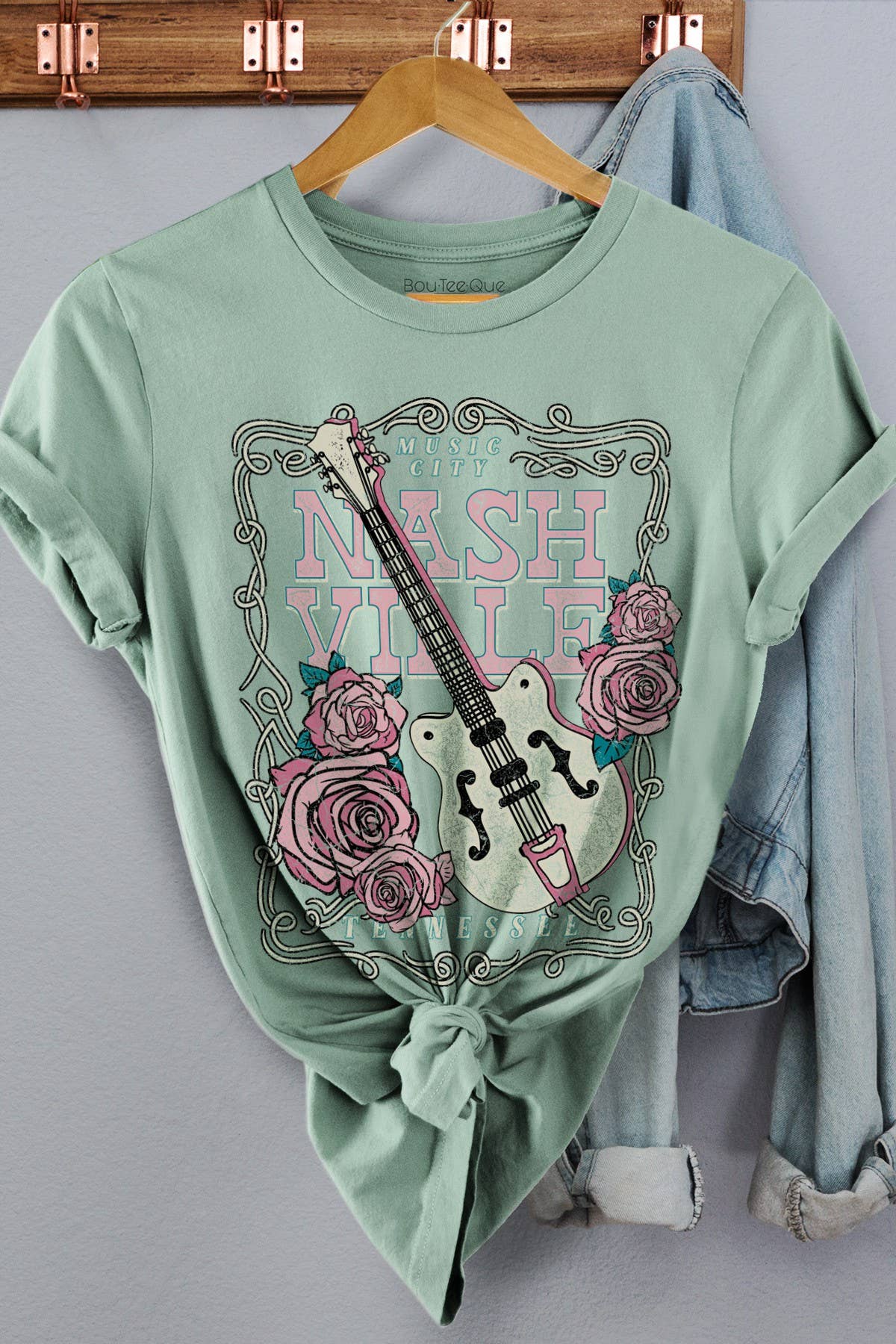 BouTeeQue Closet - Wholesale Screen Printed T-Shirt - Women's - 1066T - Nashville4