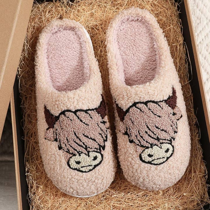CHRISTMAS HOT-SELLING ANIMAL PRINT COTTON SLIPPERS_CWSHS0870 and other Purchase Wholesale custom name anklet. Free Returns & Net 60 Terms on Faire trending on Faire.