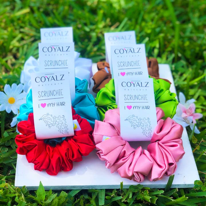 Coyalz Haircare – Großhandel Haargummi – Damen – Handgefertigtes Satin Haargummi, großes Haargummi (Rose)