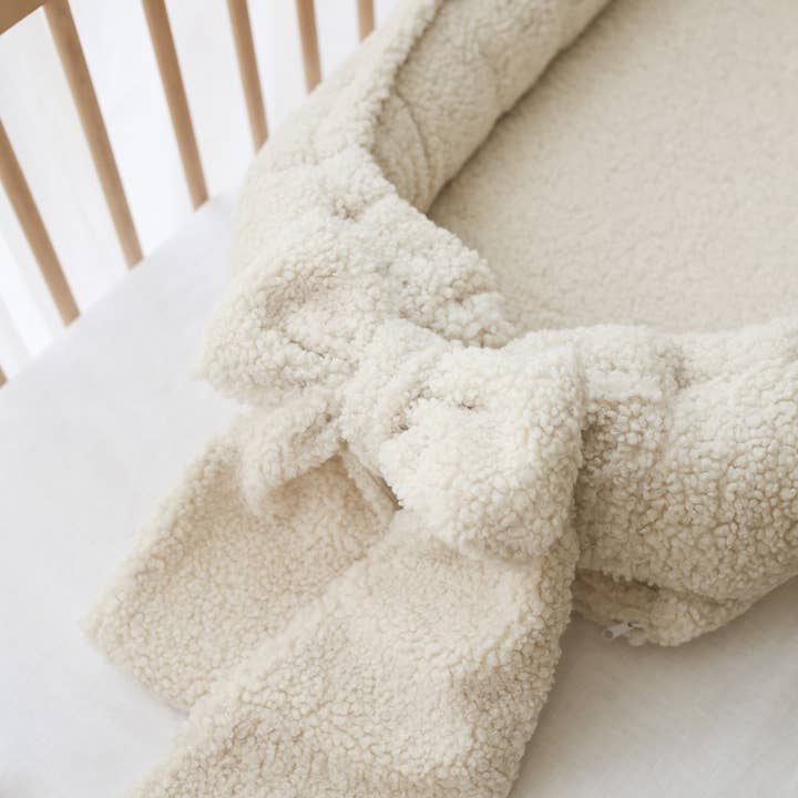 BABYLY - Wholesale Bed - Kids & Baby - Babynest with bow- All Teddy Cream/ Taupe