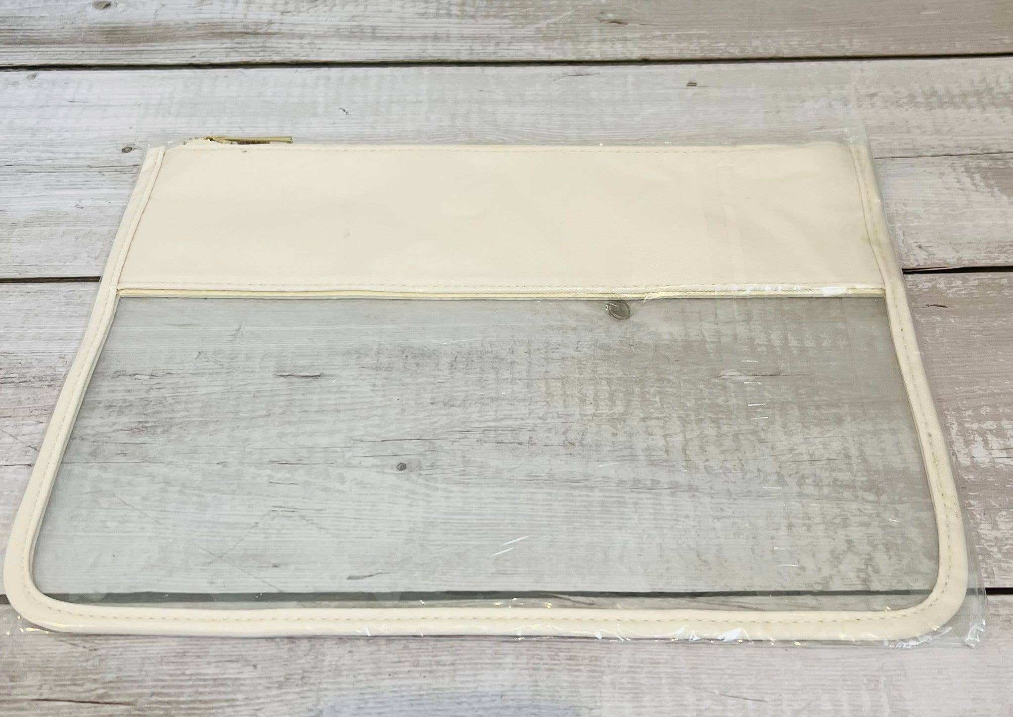 Monroe Meadow Boutique - Wholesale Pouch - Women's - Blank Vinyl Pouch1