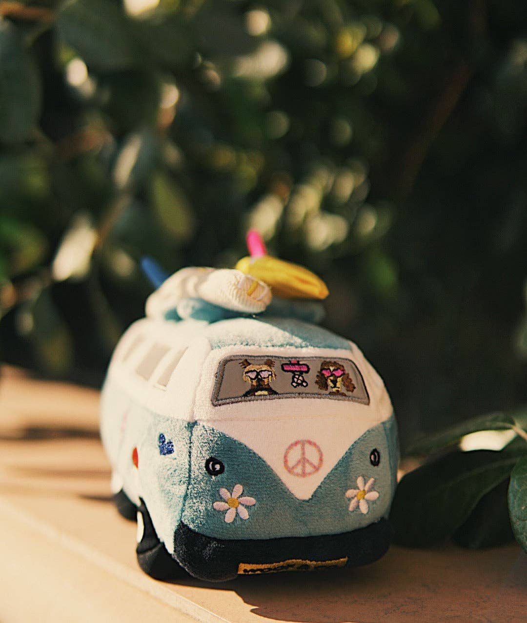 Woof & Co. - Wholesale Pet Plush Toy - Dog - Hippie Van6