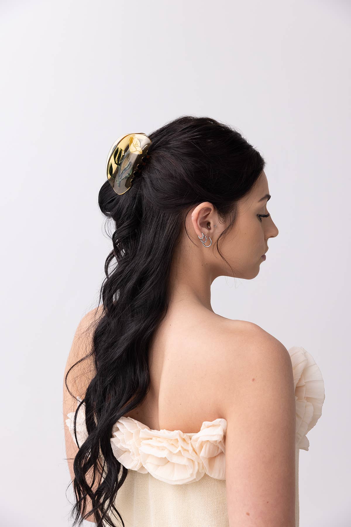 WINONA IRENE - Wholesale Hair Accessories Set - Women's - Buttercup Wild Flower Hair Claw Clip in Clear Yellow Acetate2