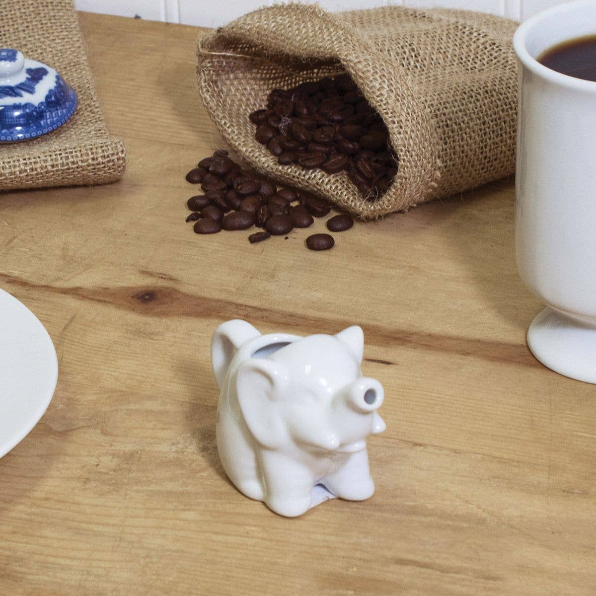 HIC - Harold Import Co. - Wholesale Kitchen Tool/Gadget - HIC Kitchen Elephant Creamer, 2oz1