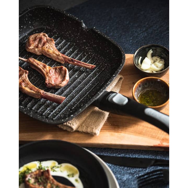 Klaus Cuisine - Wholesale Cast Iron Skillet - Genius 28 x 28 cm Grill Pan2