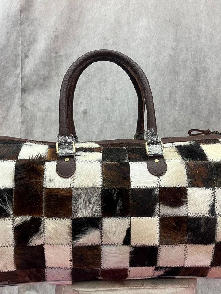 Klassisk Ranch Kohud Duffle för wholesale av Ganges Grain Inc